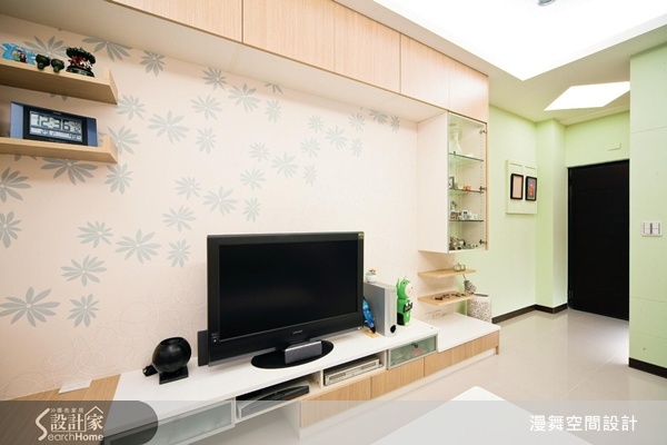 如果找一般系統家具公司規劃設計，往往會受限於制式規