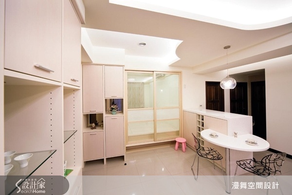 如果找一般系統家具公司規劃設計，往往會受限於制式規