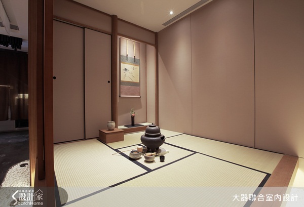 這是間日式傳統和菓子專賣店，歷經了60年，準備再創下