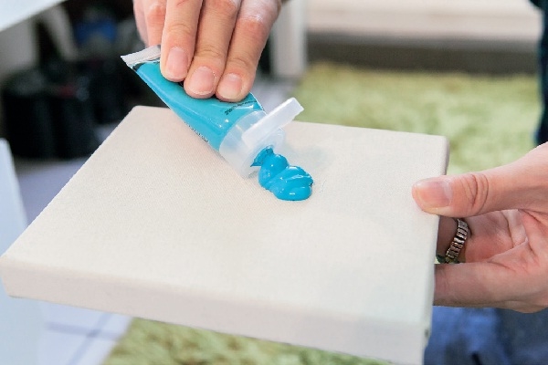 女性對於修繕一事總有障礙，其實修繕只是難在不知道怎