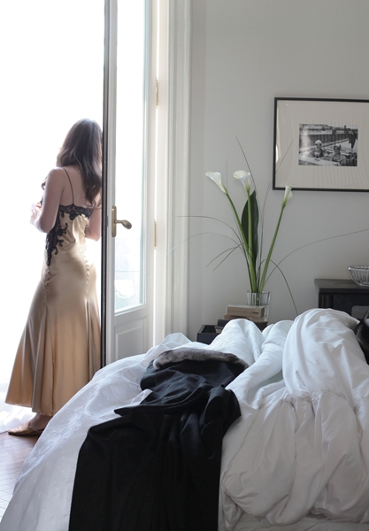 寬庭今年秋冬新品展現更細緻、更高工藝技術的蕾絲設計