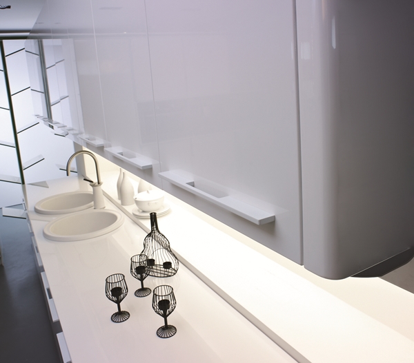 讓每個廚房成為創造幸福的基地，是廚具設計龍頭廠商雅