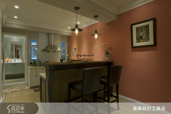 色彩在居家空間中具有畫龍點睛的效果,除了扮演活化空