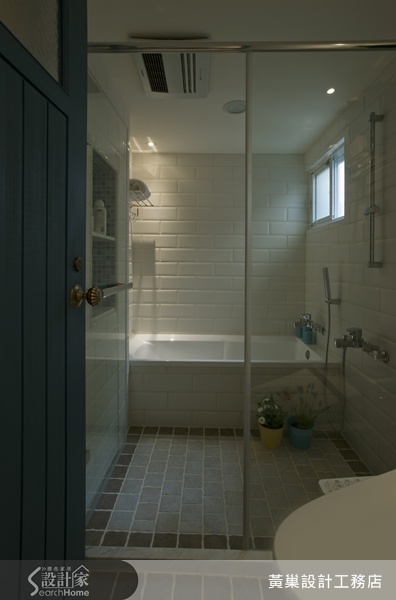 色彩在居家空間中具有畫龍點睛的效果,除了扮演活化空