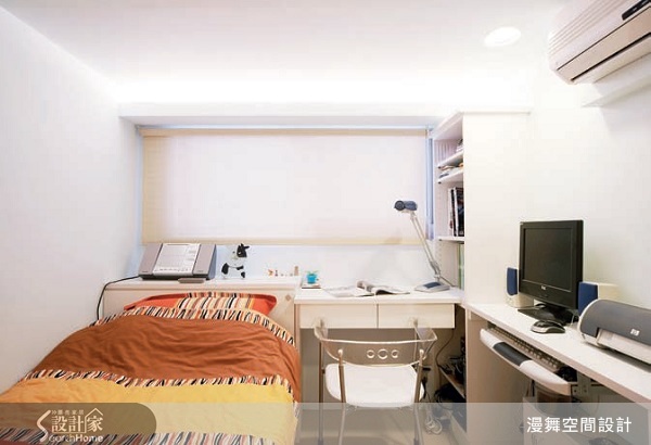 透過設計巧思，讓兩個小坪數空間合而為一，創造出造型