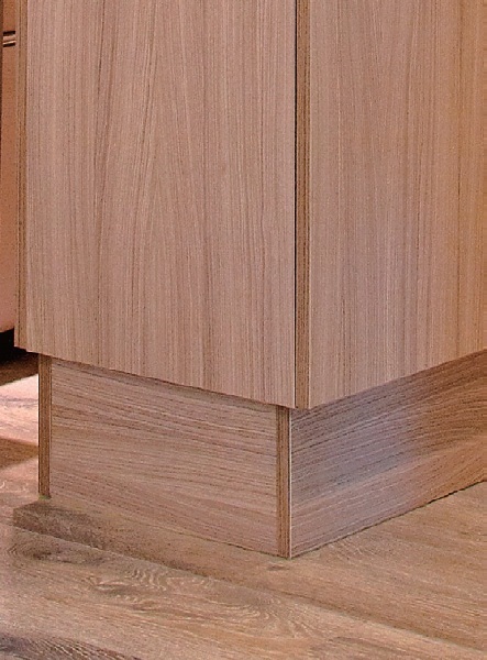 你所認知的家具，是一個擺上遙控器和麵碗的平台，還是