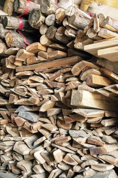 你所認知的家具，是一個擺上遙控器和麵碗的平台，還是