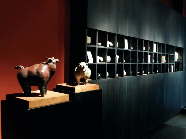 工藝的發展，有的走向純藝術品，工藝家地位提升至藝術