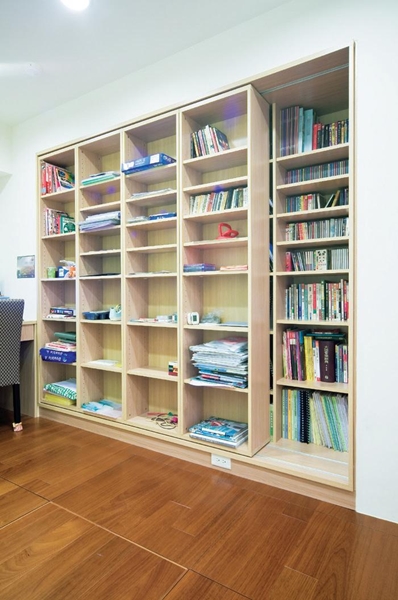 書房或者工作區的設計,同樣必須依照使用需求以及收納