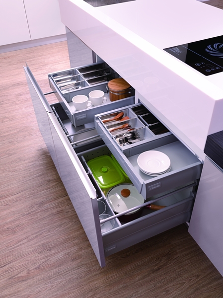 最近食安問題，像先前的塑化劑、毒澱粉到近日的毒油、