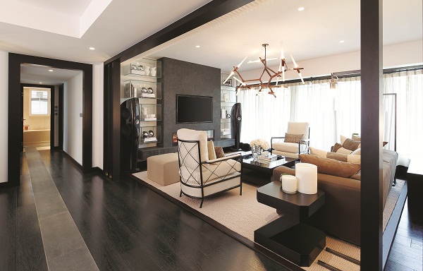 隨女性在現代社會地位逐漸抬高,女性設計作品愈來愈受