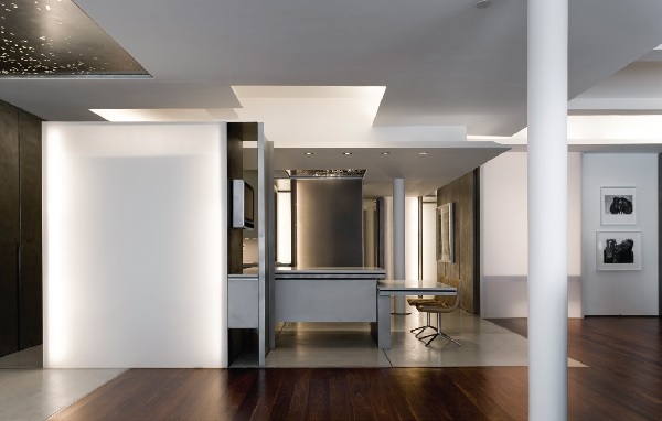 近年來，隨女性主義抬頭，不管在建築、空間、傢具，產