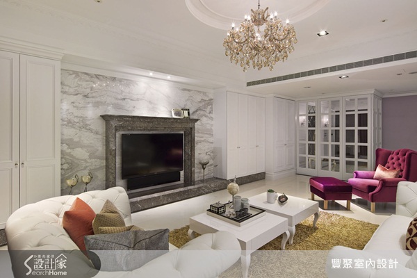 本案屋主喜歡華麗風格，設計師則以白色系做為主色調，