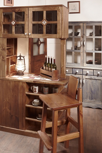 開放式廚房是現代廚房設計的主流，當餐廚區連成一氣，