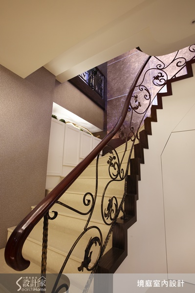 古典風格的尊貴氣度，結合現代極簡時尚，融合出的新古