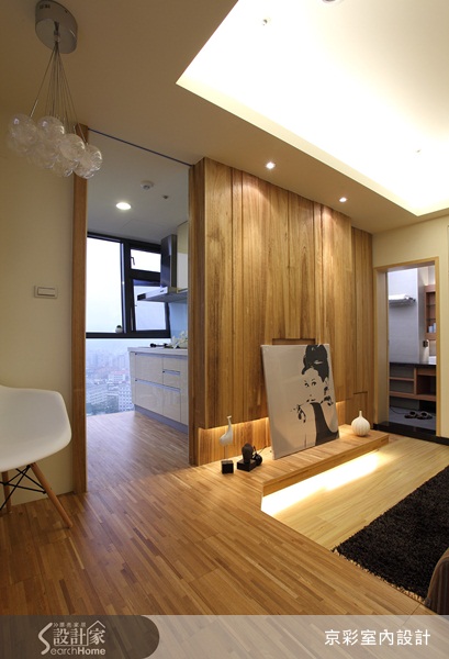 本案只有14坪，挑高3米6的格局，除了要能滿足屋主兩人