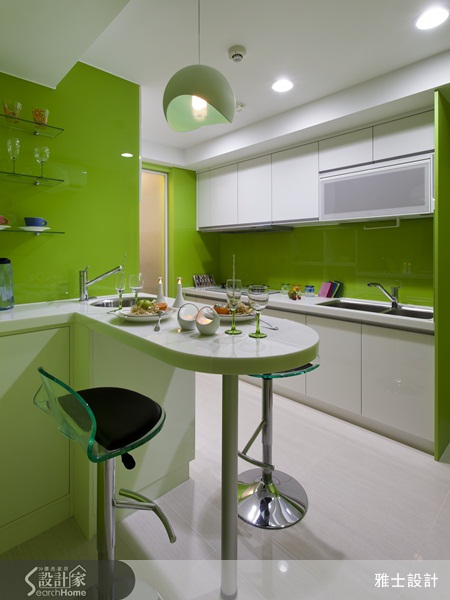 原本不起眼的老房子，搖身一變成為充滿活力的年輕宅，