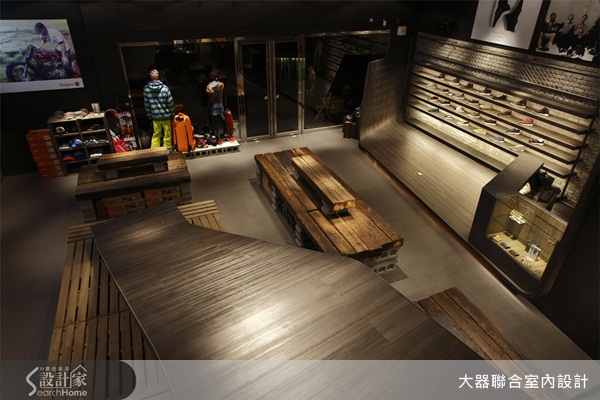 線條可以俐落、可以柔美,但你絕對想像不到它還能夠創