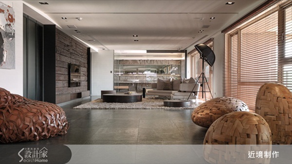 居家的家具、軟件及藝術品的配置,是近年來提升居家「