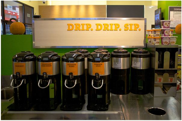 成立於 1927 年的 7-11，目前依舊是全世界最大的連鎖