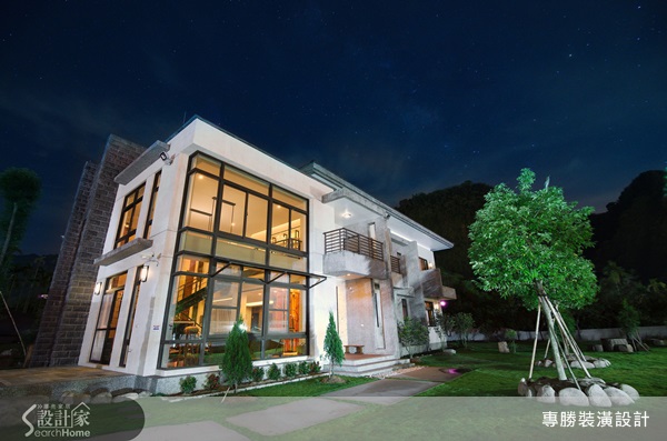 記得小時候有首歌是這樣唱的「我家門前有小河，後面有