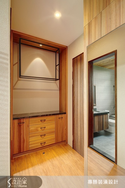 記得小時候有首歌是這樣唱的「我家門前有小河，後面有