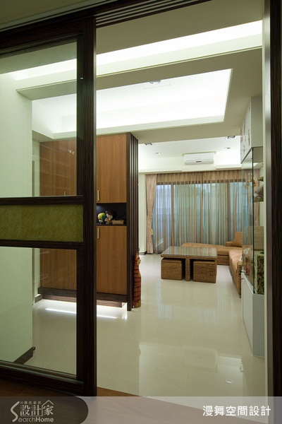 女主人陳太太是音樂老師,喜愛貓咪,也熱愛峇里島休閒