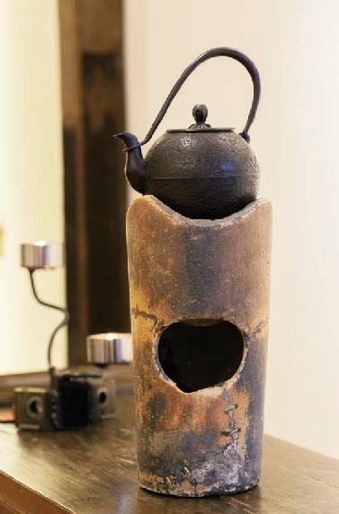 因為喜歡茶具而走進茶世界的林珊旭，習茶已多年且對茶