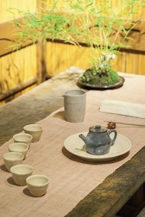 原以為林珊旭是愛喝茶而進入茶世界,正準備泡茶前一刻