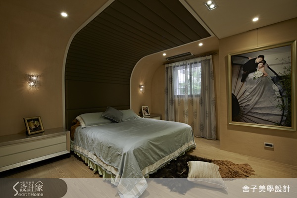 聽過把旅行記憶搬進家裡，但卻很少聽過有人把當初的婚