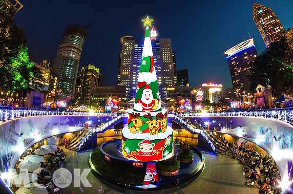 城門一開,櫻桃小丸子、海綿寶寶、變形金鋼、耶誕老公