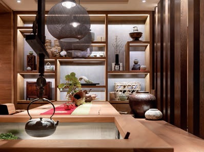 中國飲茶文化源遠流長，唐代茶聖陸羽所著的茶葉專書《