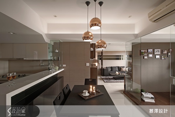 要成就一個完美舒適的簡約現代居家風格，將色彩、建材