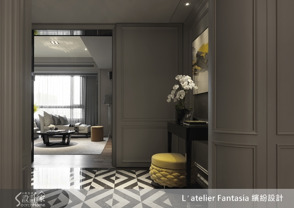 國外電影場景常常出現的典雅高貴的新古典風格,一直以