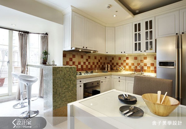 居家設計所使用的材料可以分為金屬，石材，木質三大類