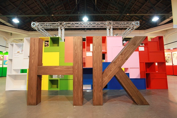 你是不是也喜歡香港,是不是也喜歡看港劇?還是你喜歡