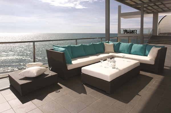 當空氣裡瀰漫著焦慮不定的氛圍，當煩躁的心迫不急待想