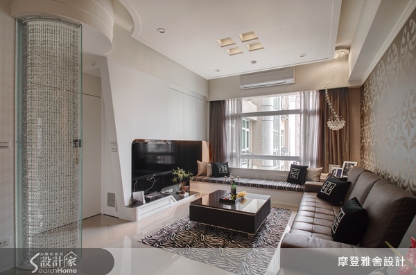 除了臥房之外，客廳是所有居家成員最經常使用的區域，