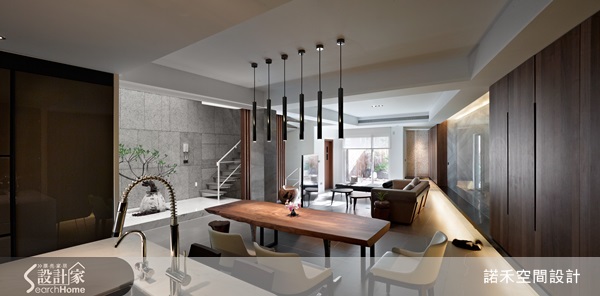 由日式居家講求自然純粹的理念作為設計發想,設計師以