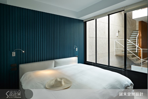 由日式居家講求自然純粹的理念作為設計發想,設計師以