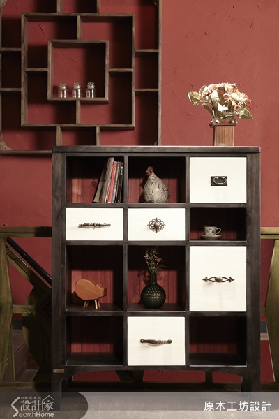 收納櫃的設計百百種，買現成櫃體，又怕細節設計與尺寸