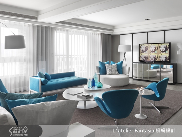 超愛看電影的小編,很有職業病的會留意電影場景的居家