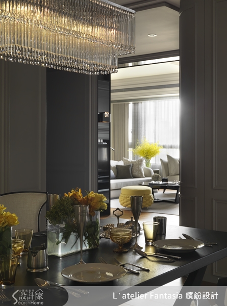 超愛看電影的小編,很有職業病的會留意電影場景的居家