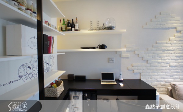 除了格局規劃，家具選購，燈具的運用之外，牆面也是居