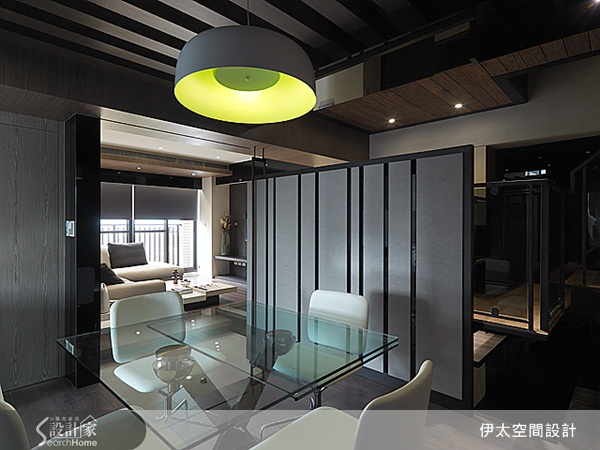 簡潔俐落，沒有多餘裝飾的現代主義，看似前衛，其實是