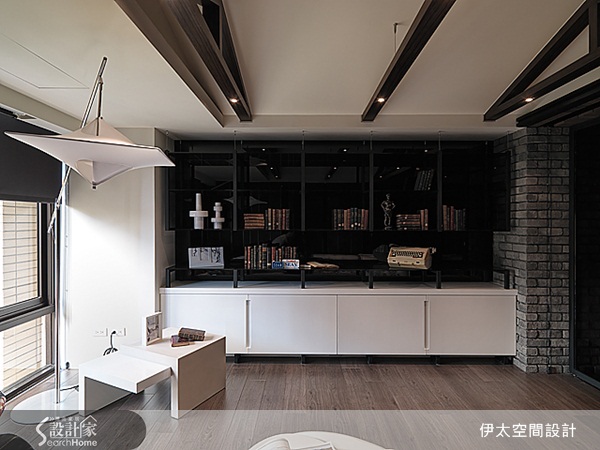 簡潔俐落，沒有多餘裝飾的現代主義，看似前衛，其實是