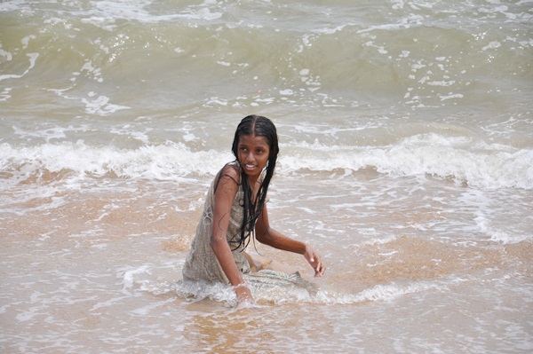 你有多久沒感受過－露出整排潔白牙齒的真心笑容？
那