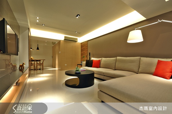 北歐居家風格裡,色彩是一項很重要的設計元素,透過明