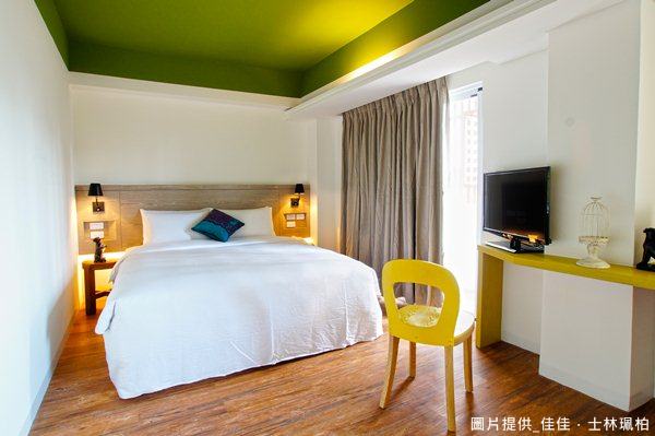 紙VS.旅店？它們有關係嗎？有！現在，小編請大家發揮