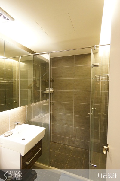 女主人是一位鋼琴教師，因此設計師便以鋼琴琴鍵的造型